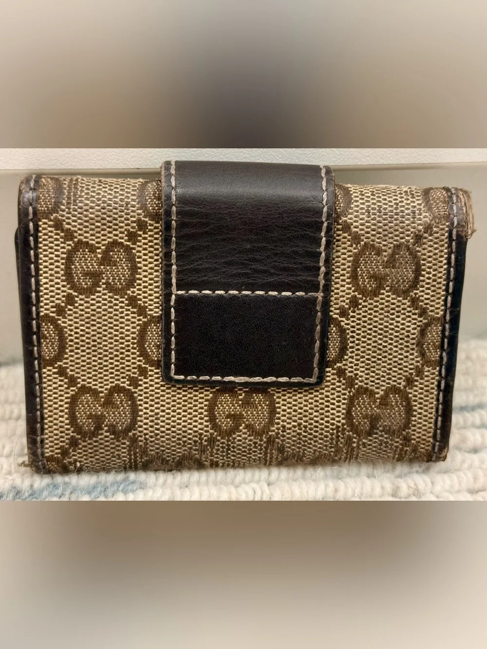 GUCCI Vintage Y2K Iconic Brown GG Monogram Canvas Leather Heart Key Case - Picture 2 of 16